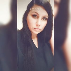 Meet your Posher, Vanessa